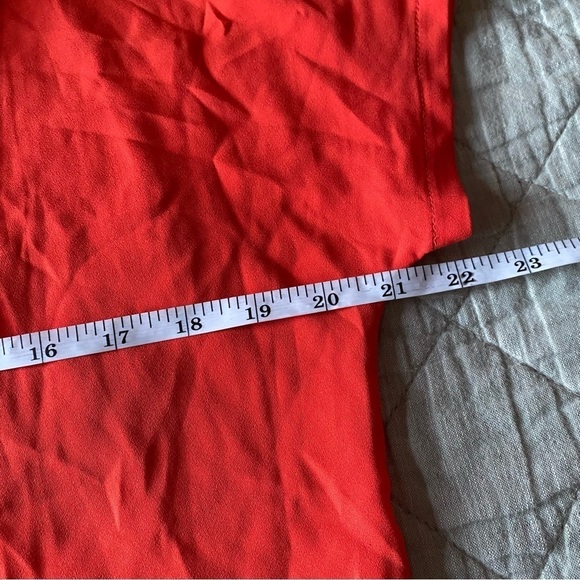 Ann Taylor Coral Blouse size medium - Picture 6 of 7